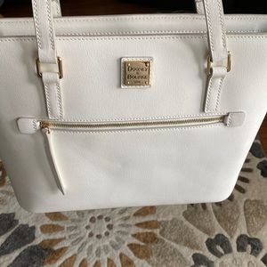 Dooney & Bourke bag